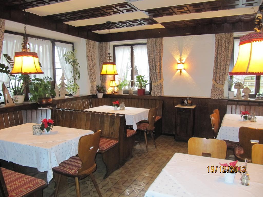 Gasthaus-Krone-Post Simonswald Kültér fotó